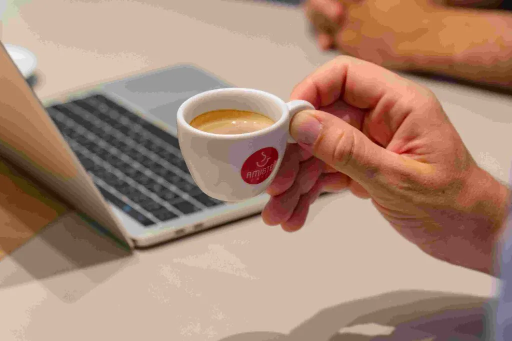 Xícara de café.